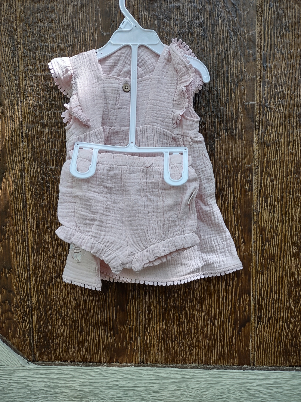 Rabbit + Bear Organic Pink Muslin Baby Dress with Sun Hat - Picture 2 of 4